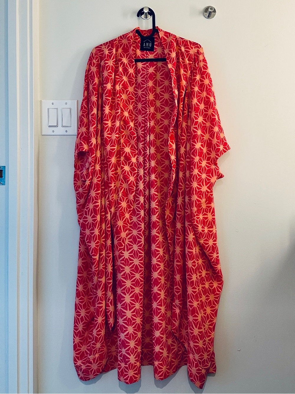 Wear AMU Geometric Kimono